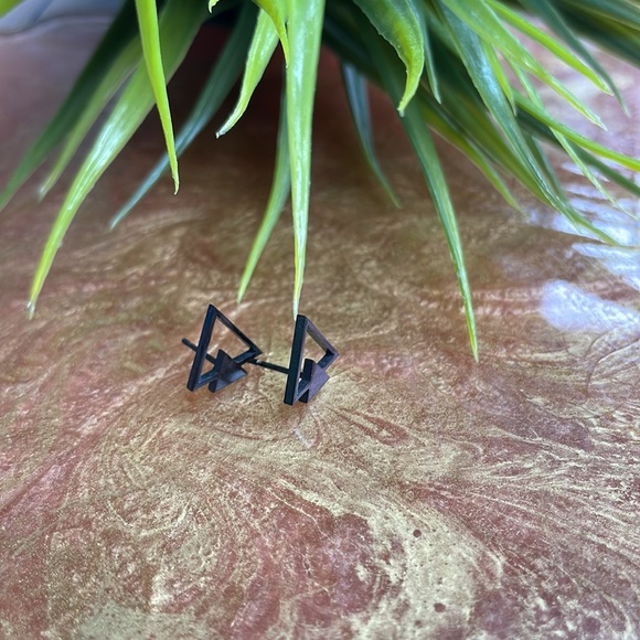 Black Geometric Double Triangle Earrings. Brand new. - Picture 3 of 5